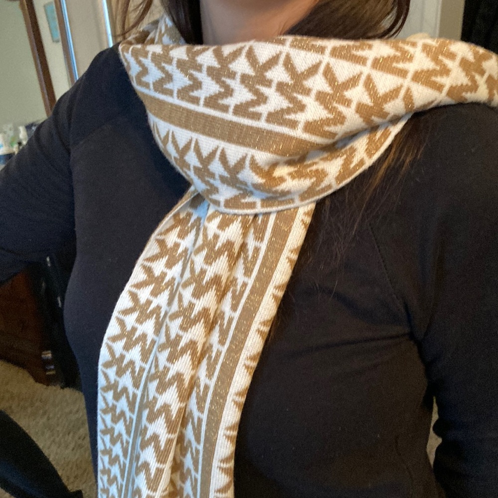 Michael Kors scarf